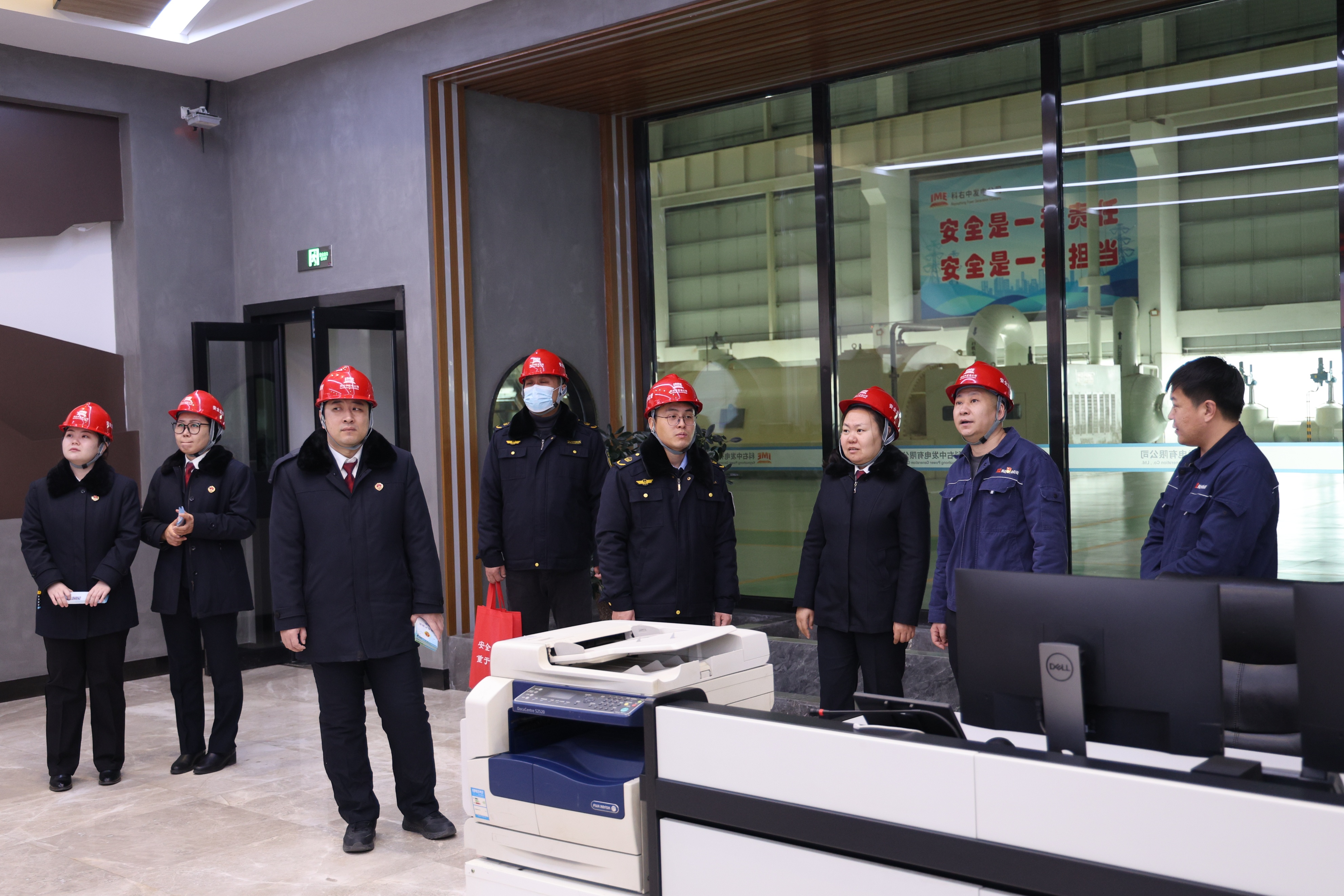 �����ء���������ǰ�߷��ͷ����� ������ȫ����ƽ����