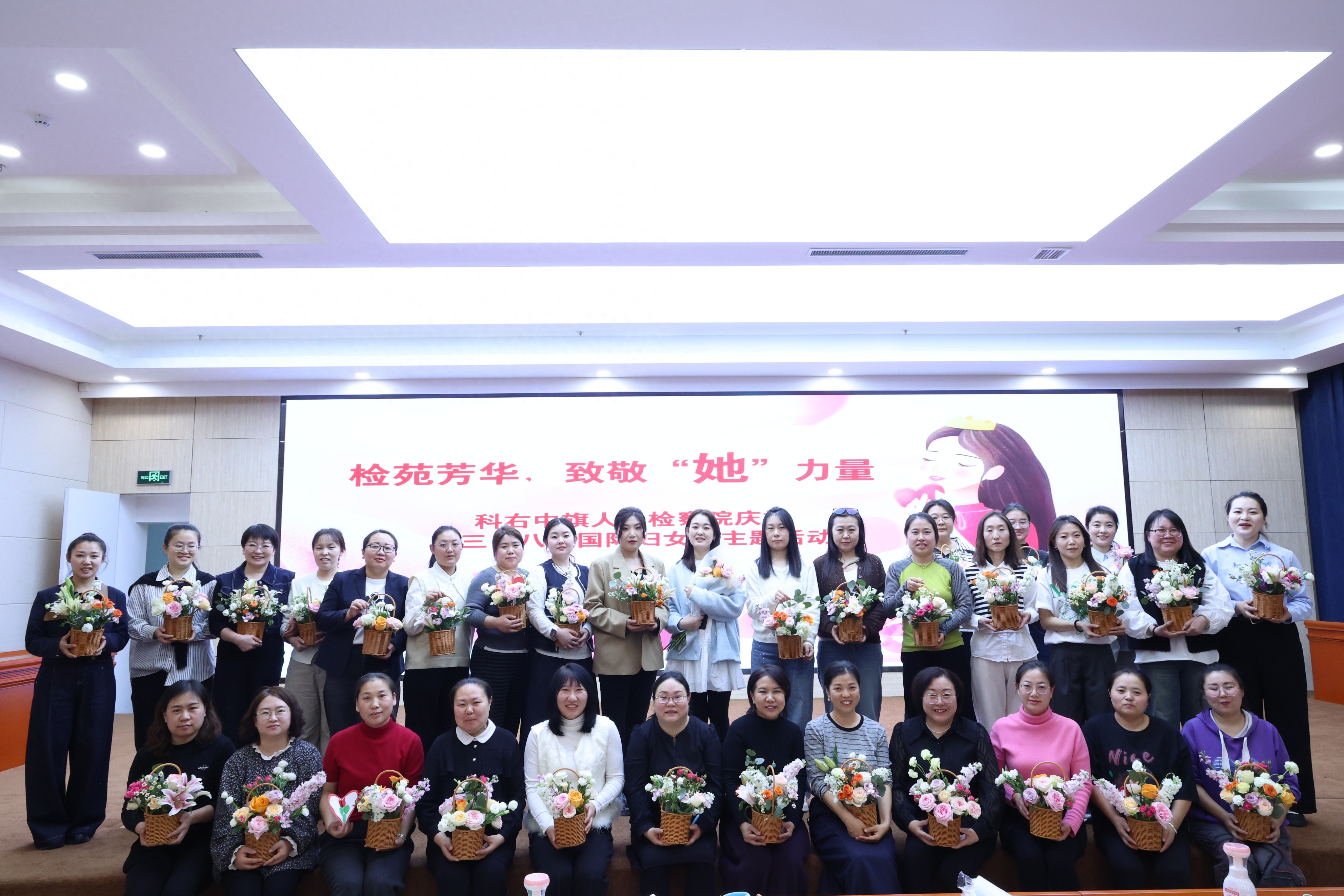 ����Է�������¾������������������ˡ����ʸ�Ů������ϵ�л